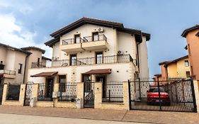 Villa Harry